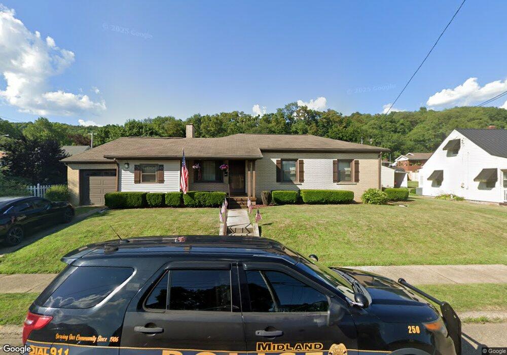 1209 Ohio Ave, Midland, PA 15059 - photo 1