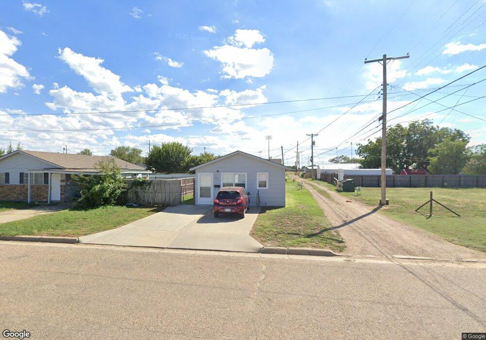 411 E 13th St, Dumas, TX 79029 - photo 1