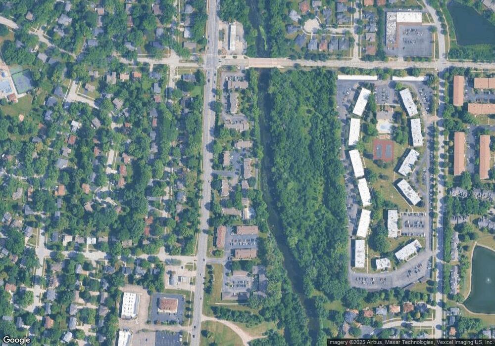 1668 Cove Ct unit 5, Naperville, IL 60565 - photo 1