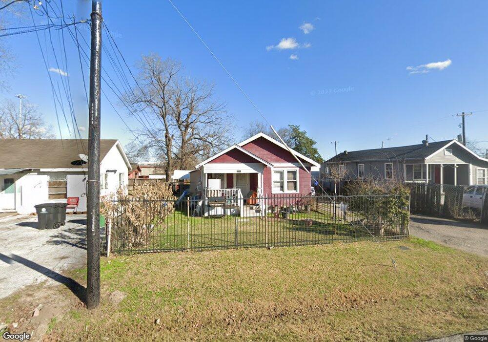 1813 Reese St, Houston, TX 77012 - photo 1