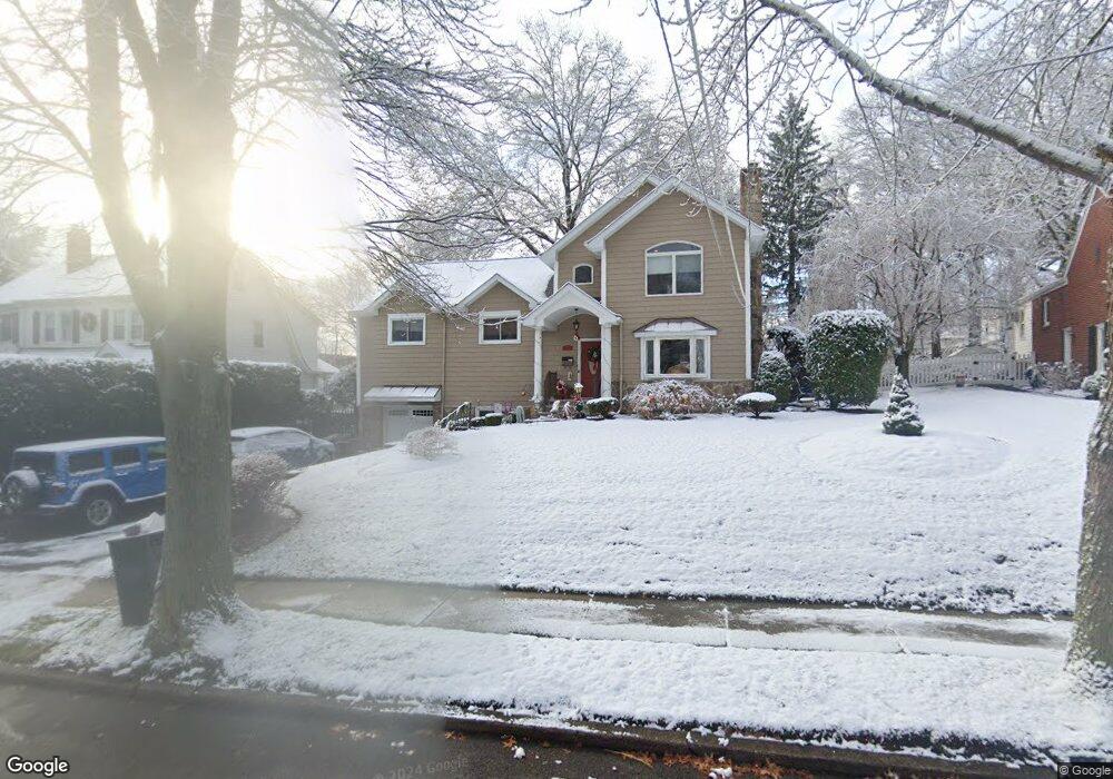 637 Park Ave, Oradell, NJ 07649 - photo 1