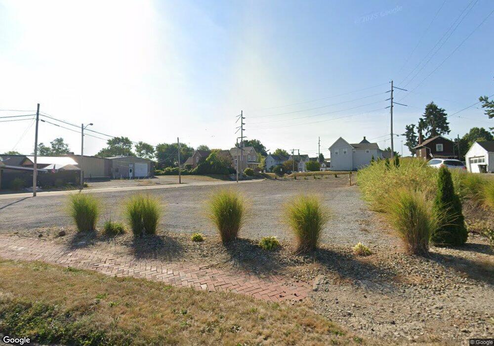 1410 Navarre Rd SW, Canton, OH 44706 - photo 1