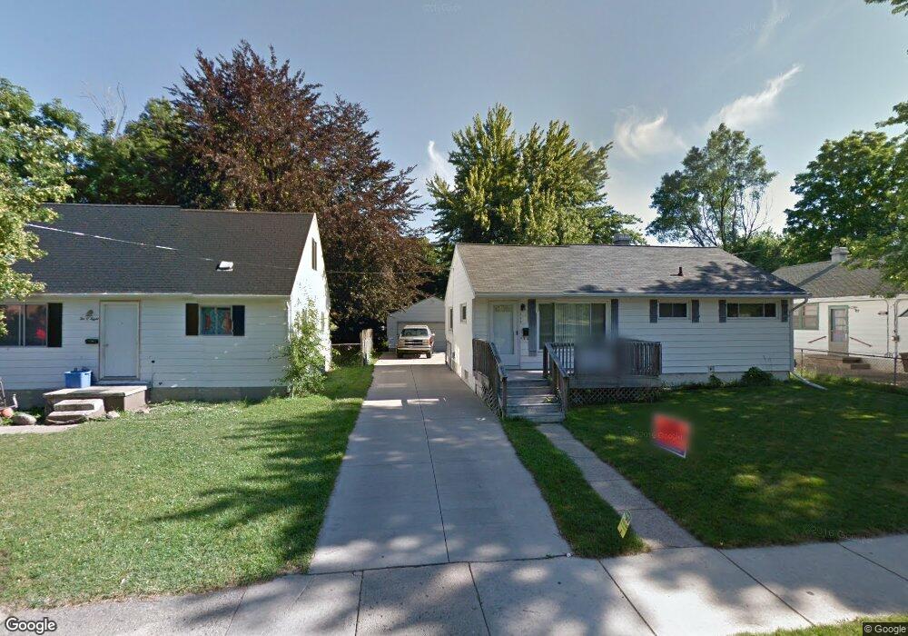 210 W Graham Ave, Lansing, MI 48910 - photo 1