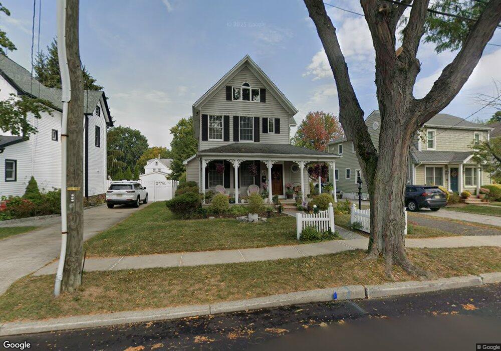 123 Washington Place, Hasbrouck Heights, NJ 07604 - photo 1