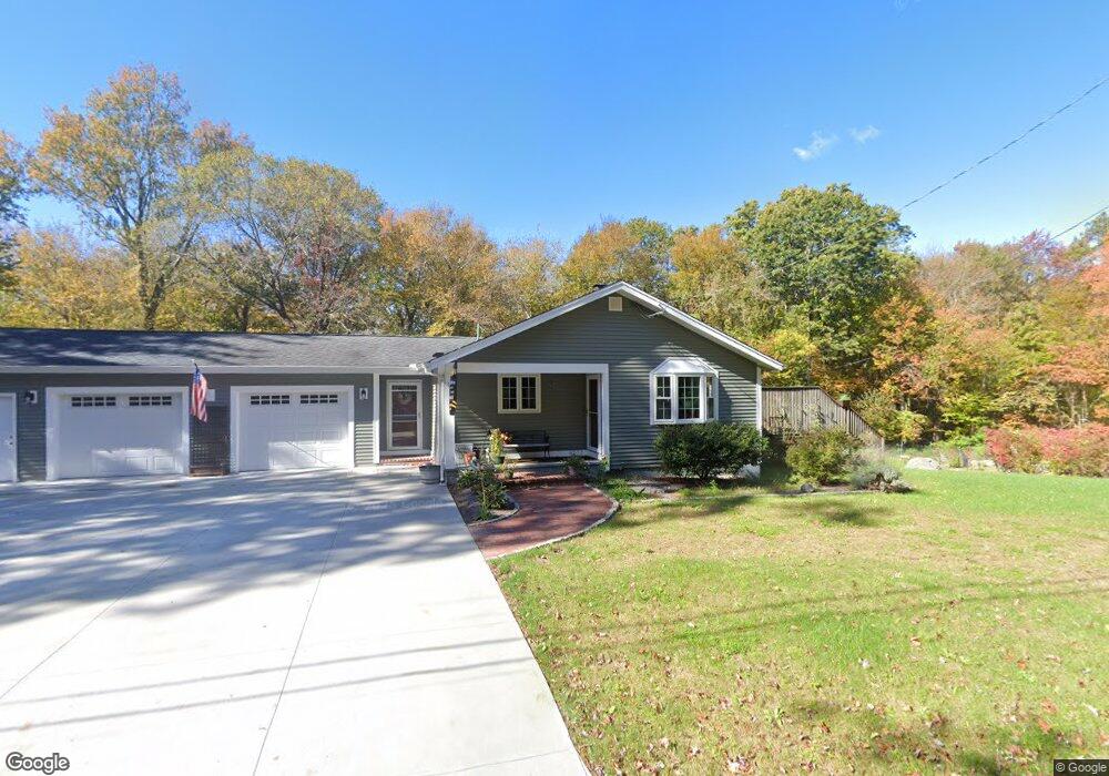 228 Chestnut St, Rehoboth, MA 02769 - photo 1