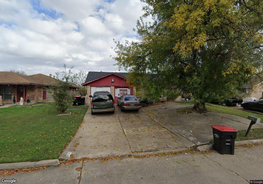 1018 Shady Trail Ln, Houston, TX 77038 - photo 1