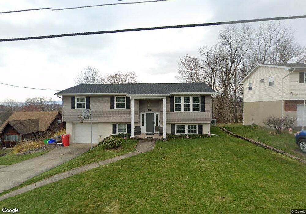 168 Chestnut St, Archbald, PA 18403 - photo 1
