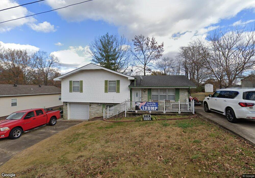 2804 Bedoll Ave, Poplar Bluff, MO 63901 - photo 1