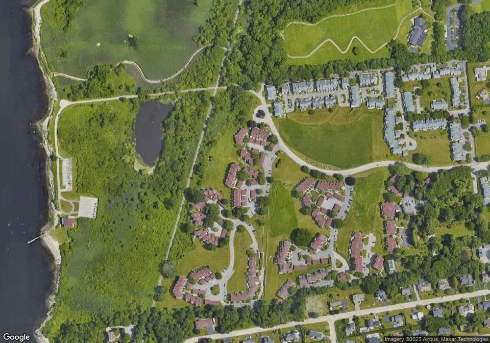 51 Sea Breeze Ln unit 51, Bristol, RI 02809 - photo 1