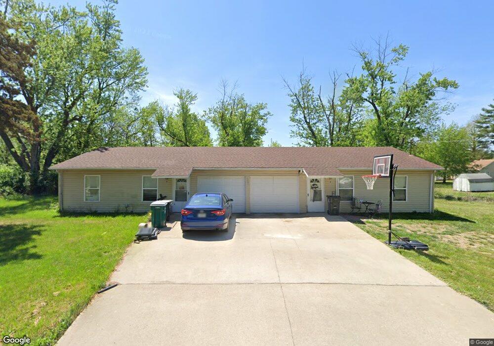 1800 Haynes Ave, Moberly, MO 65270 - photo 1