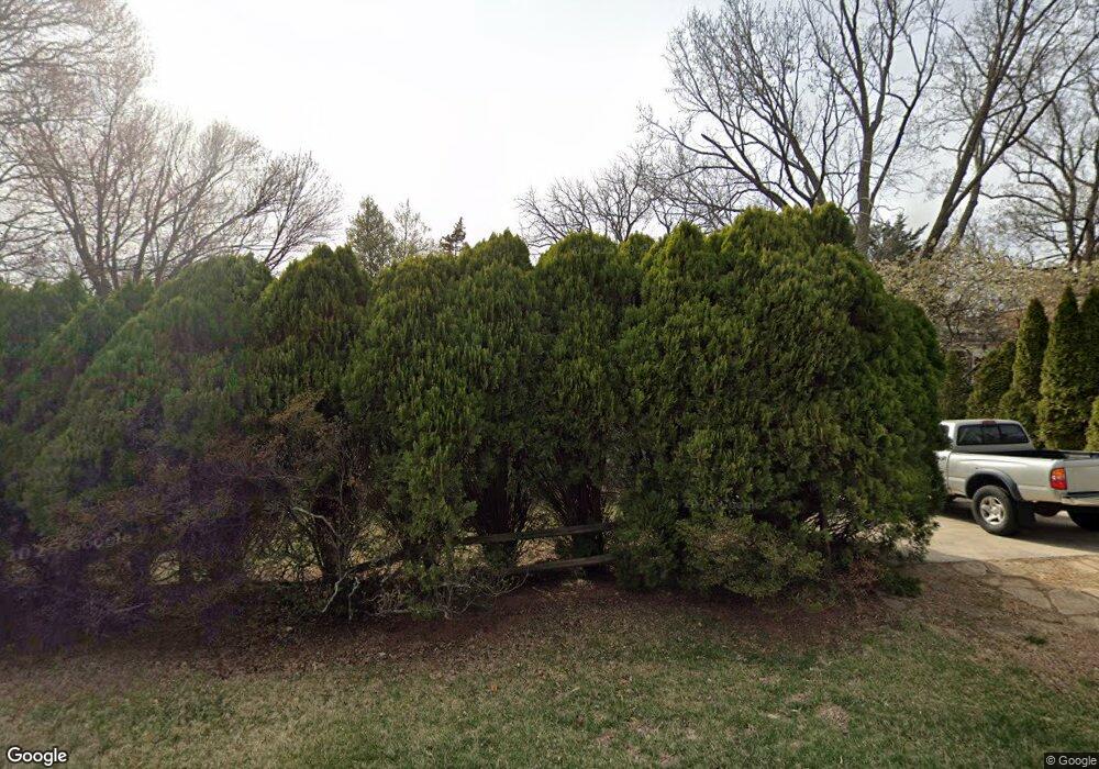 2216 Toronto St, Falls Church, VA 22043 - photo 1