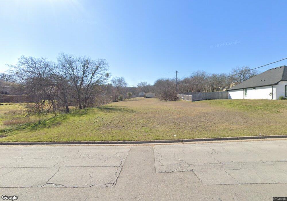 8309 Gibbs Dr, White Settlement, TX 76108 - photo 1