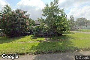 411 S 4th St, Hugo, OK 74743