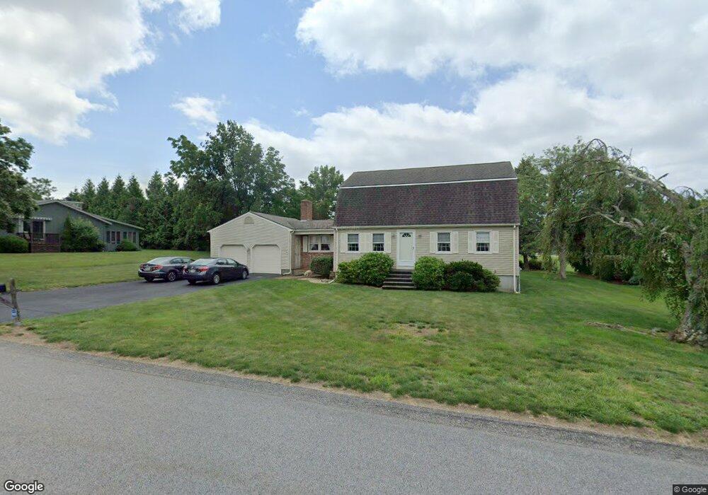 14 Tobin Ln, Bristol, RI 02809 - photo 1