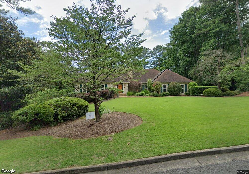 605 Lakemont Ct, Roswell, GA 30075 - photo 1