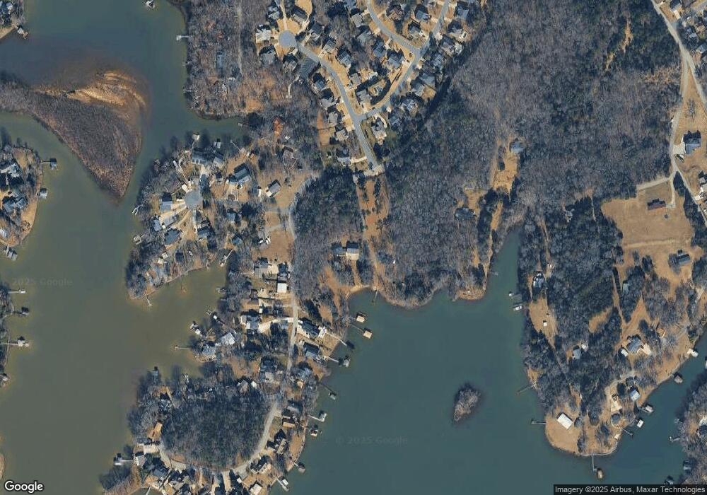 5534 Riverfront Rd, Clover, SC 29710 - photo 1