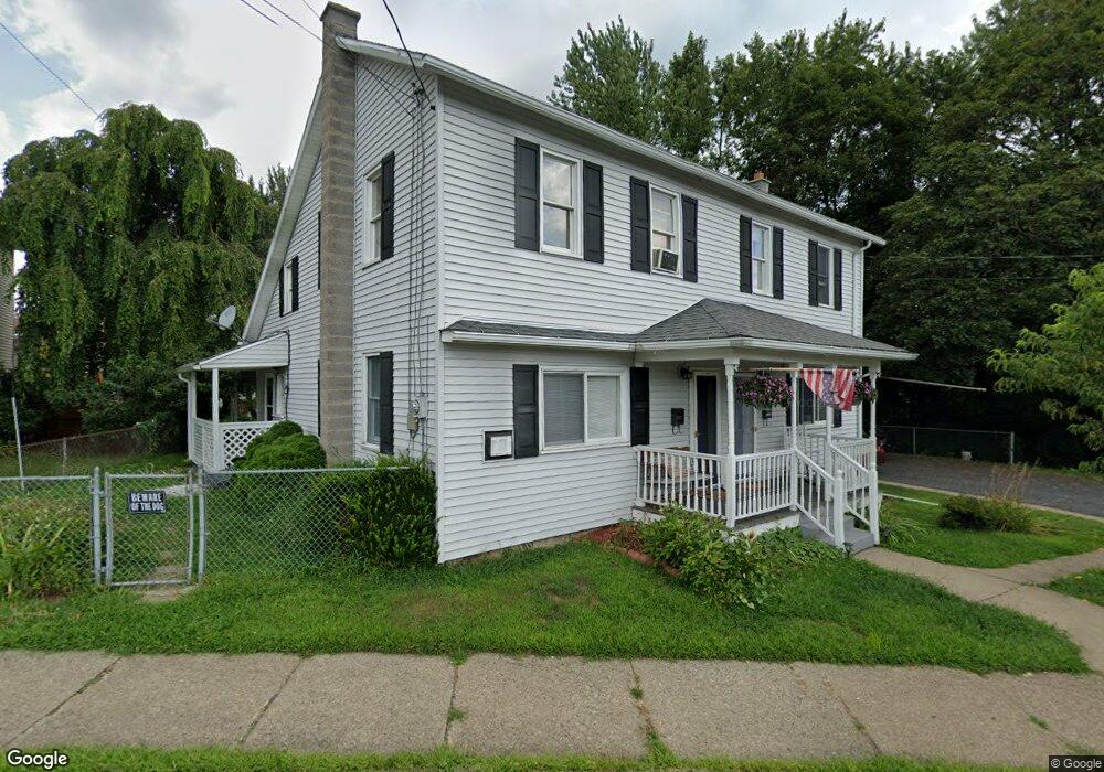 512 Delaware Ave, Olyphant, PA 18447 - photo 1