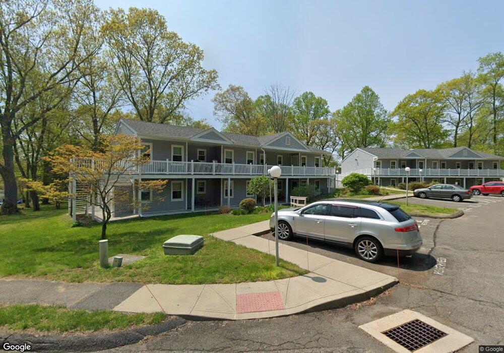 11 Hidden Knolls Cir, Monroe, CT 06468 - photo 1