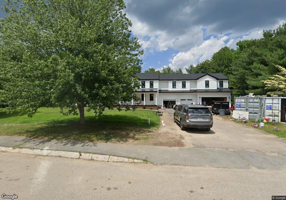 25 Stoneybrook Dr, Bridgewater, MA 02324 - photo 1