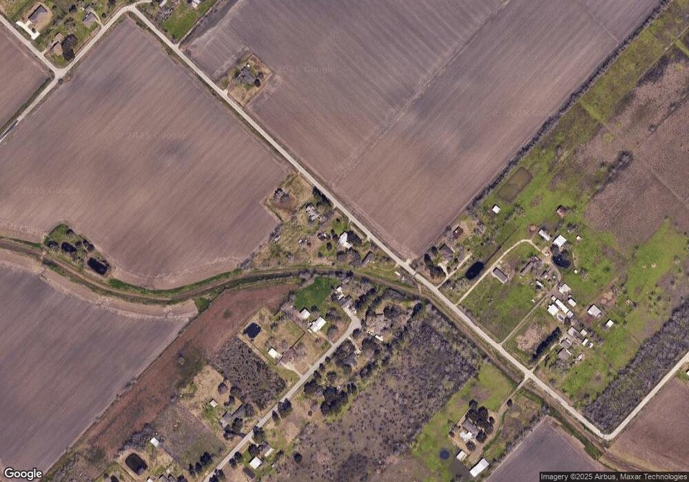 6810 Kamas Ln, Needville, TX 77461 - photo 1