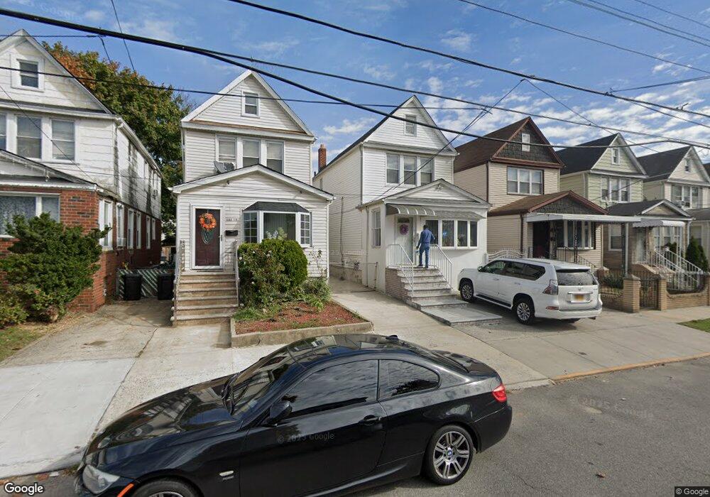 11125 168th St, Jamaica, NY 11433 - photo 1