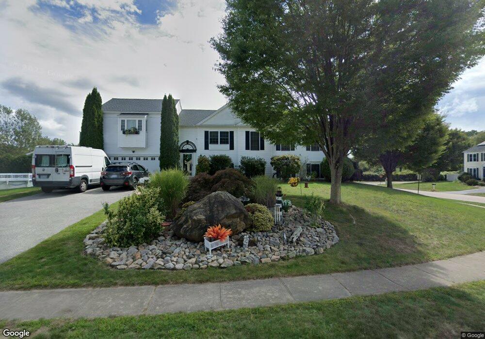 80 Tum-A-lum Cir, Westerly, RI 02891 - photo 1