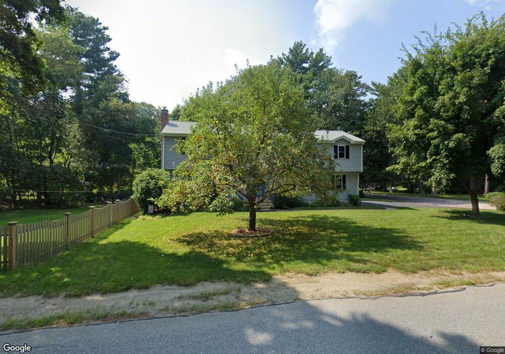 508 Maple St, Franklin, MA 02038 - photo 1