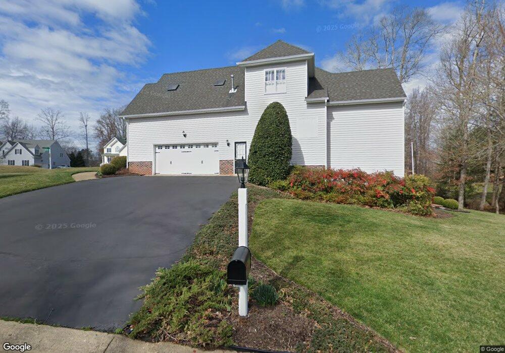 9012 Hollow Oak Rd, Midlothian, VA 23112 - photo 1