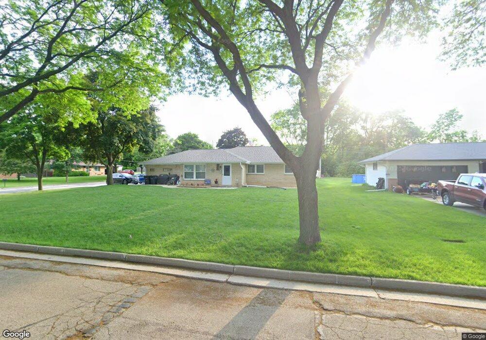 5005 N 131st St, Butler, WI 53007 - photo 1