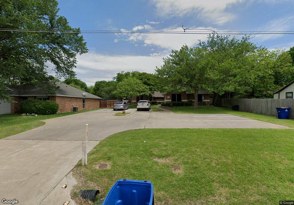 1012 N Gaines St unit B, Ennis, TX 75119 - photo 1