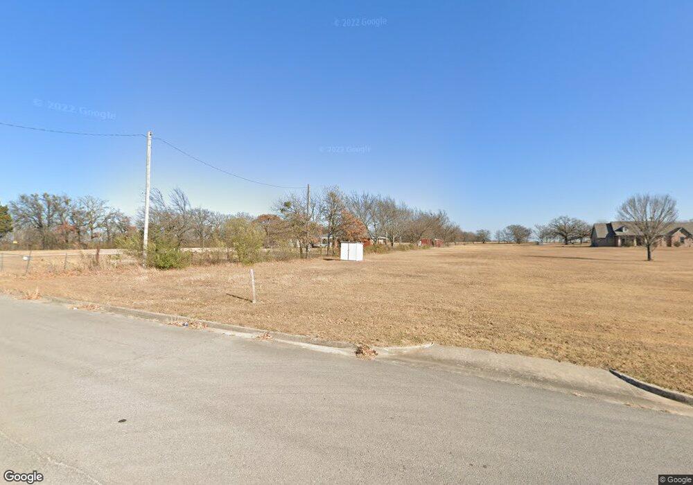 1736 Chickasaw Lake Rd, Ardmore, OK 73401 - photo 1