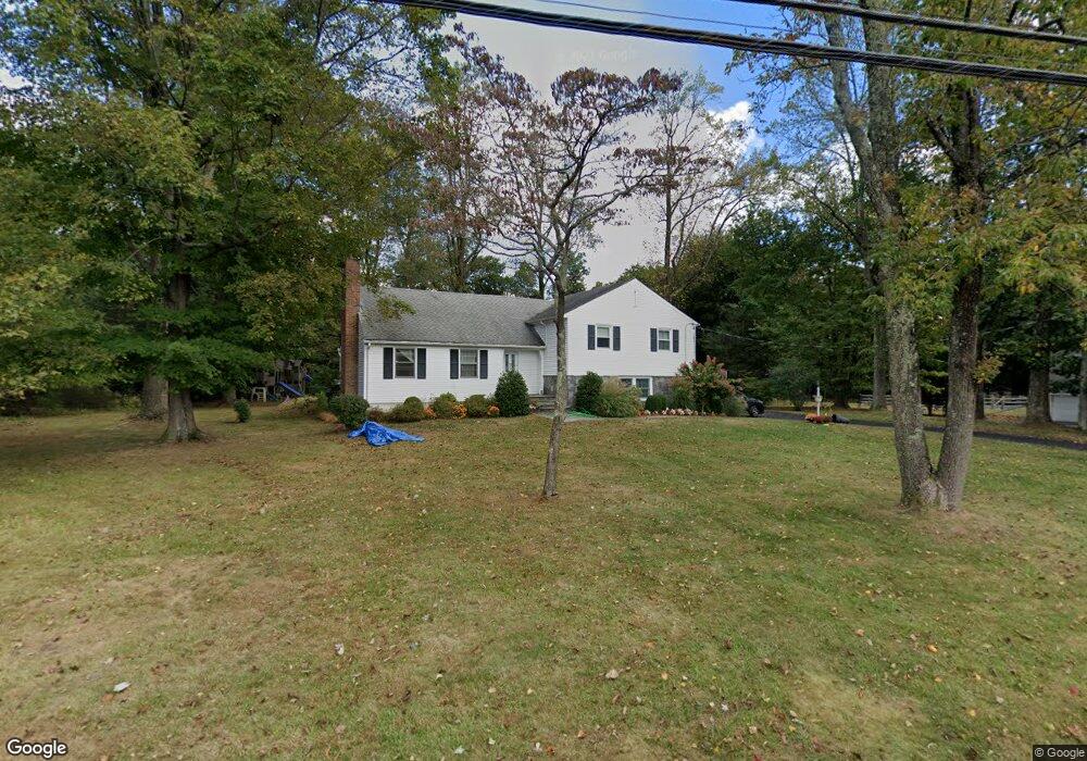 51 Old Farm Rd S, Pleasantville, NY 10570 - photo 1