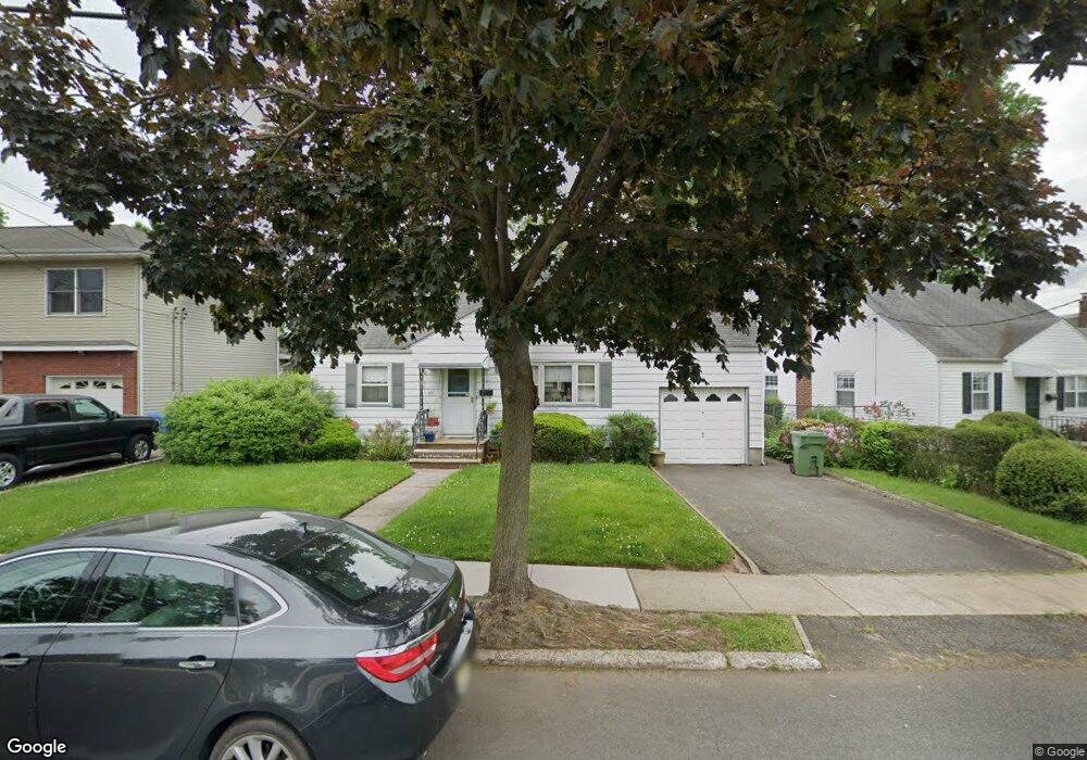 401 Edgewood Rd, Linden, NJ 07036 - photo 1