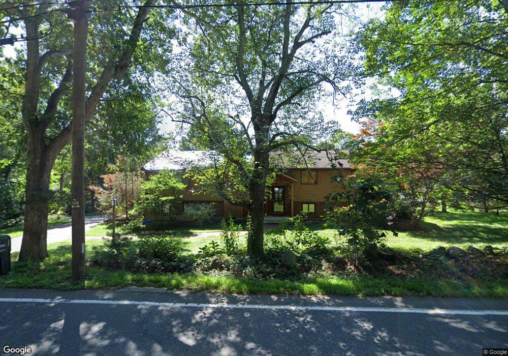 405 Treble Cove Rd, North Billerica, MA 01862 - photo 1