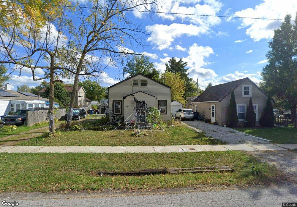 777 Kenilworth Ave, Sheffield Lake, OH 44054 - photo 1