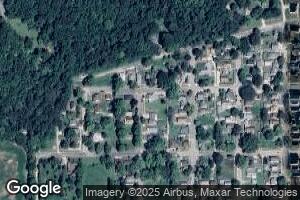 225 High St, Depue, IL 61356