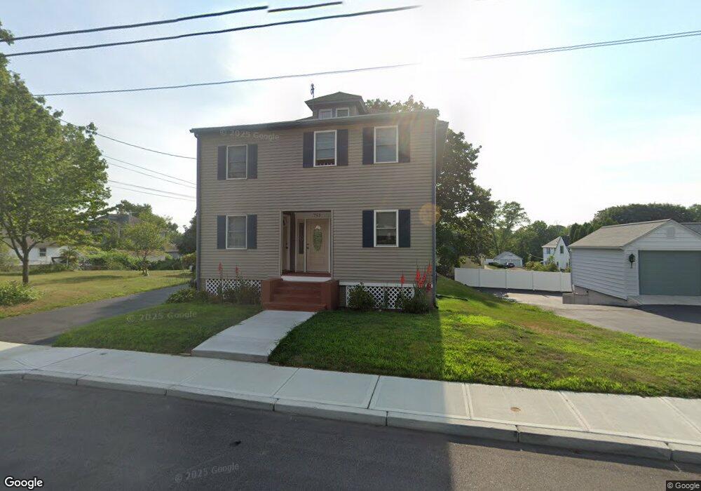753 Mendon Rd, Woonsocket, RI 02895 - photo 1