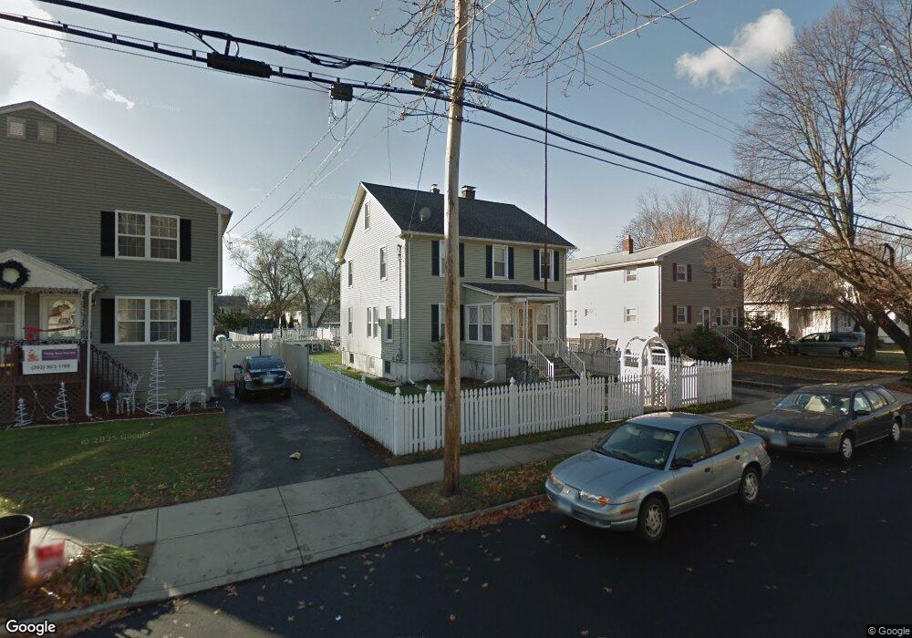 528 Sedgewick Ave, Stratford, CT 06615 - photo 1