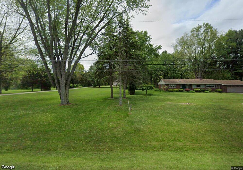 8411 Coldwater Rd, Flushing, MI 48433 - photo 1