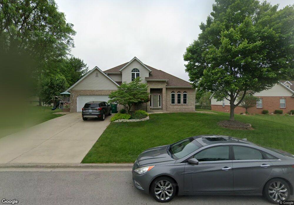 621 Meadow Lake Dr, Freeburg, IL 62243 - photo 1