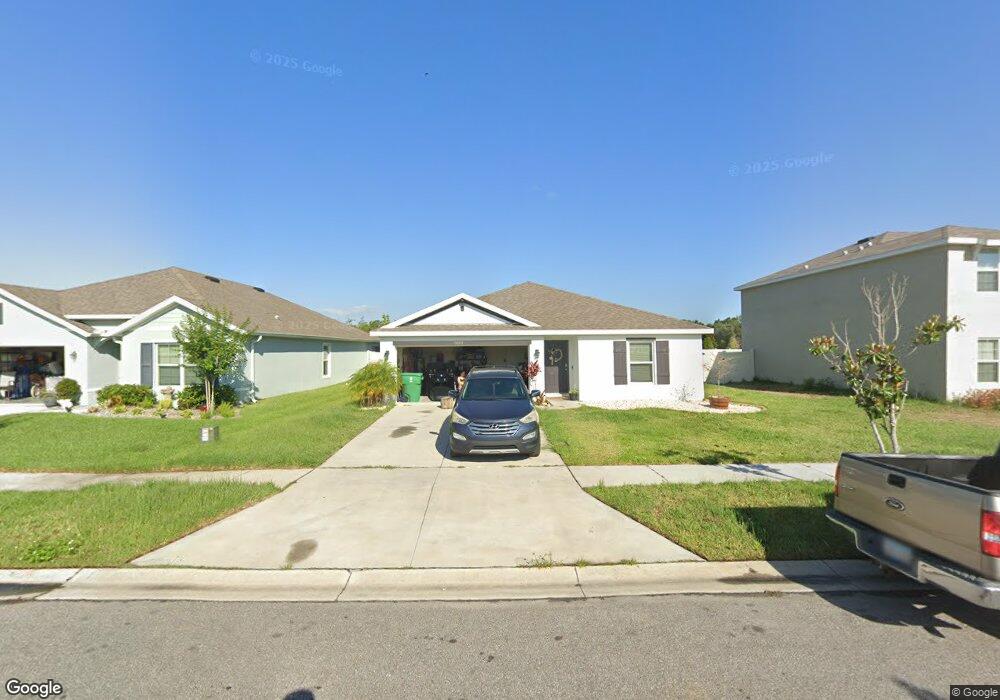 8001 Sail Clover Ln, Zephyrhills, FL 33540 - photo 1