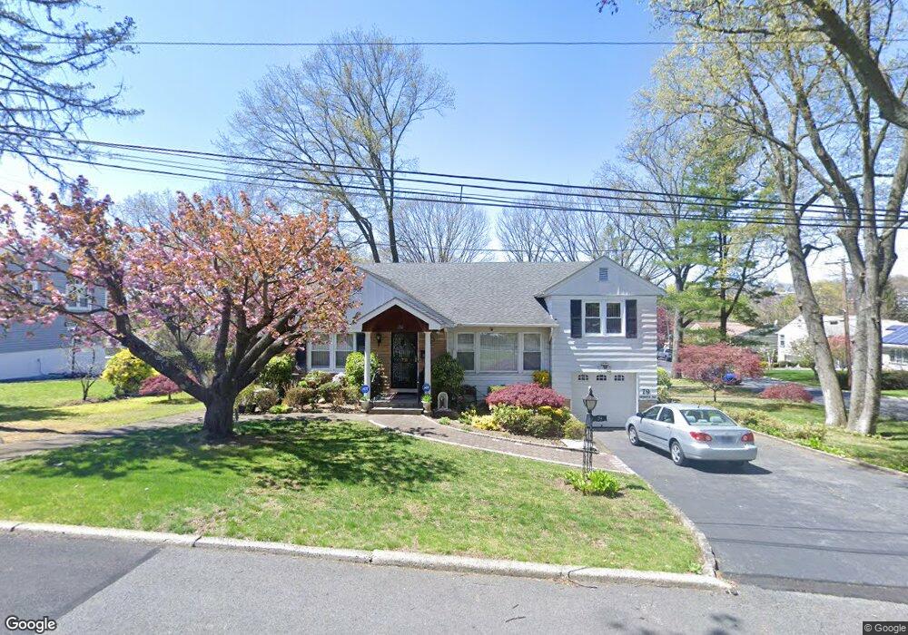 79 Nimitz Rd, Yonkers, NY 10710 - photo 1