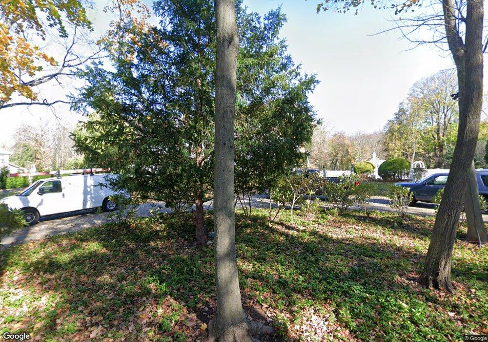 31 Hillcrest Park Rd, Cos Cob, CT 06807 - photo 1