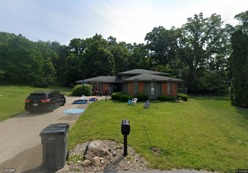 17631 Cobblestone Ct, South Bend, IN 46635 - photo 1