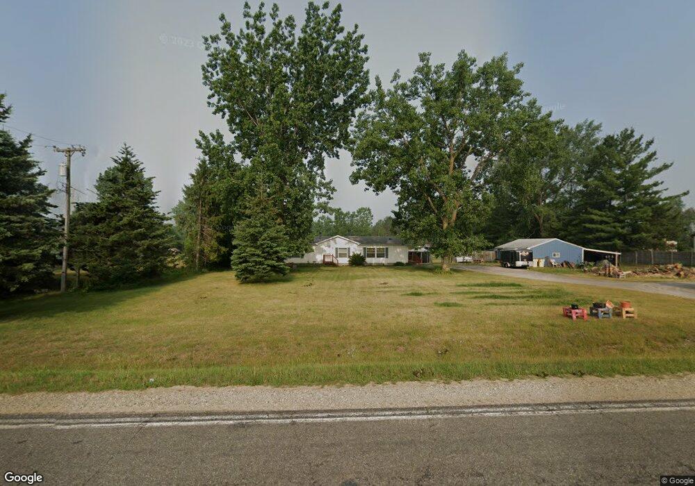 1780 Frankenmuth Rd, Vassar, MI 48768 - photo 1