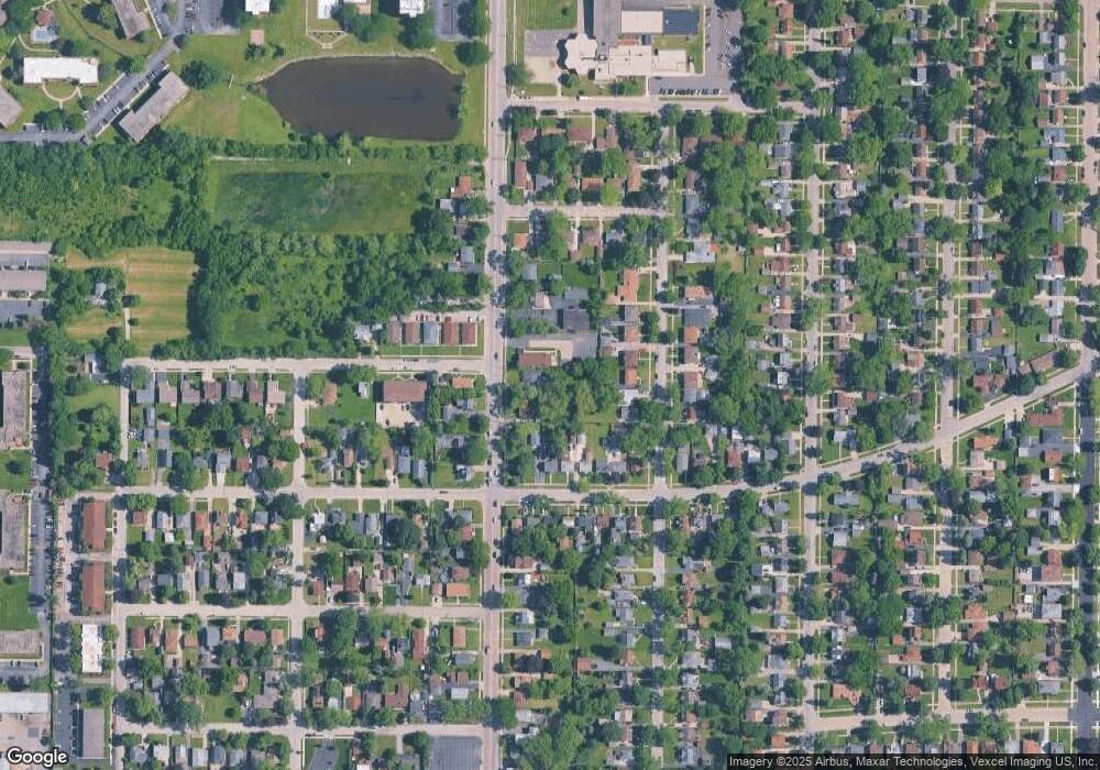 1011 N Mcaree Rd, Waukegan, IL 60085 - photo 1