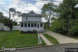 99 Pennsylvania Ave, Ewing, NJ 08638