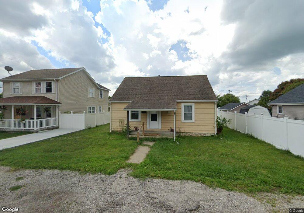 42 Oak St, Columbus, IN 47201 - photo 1