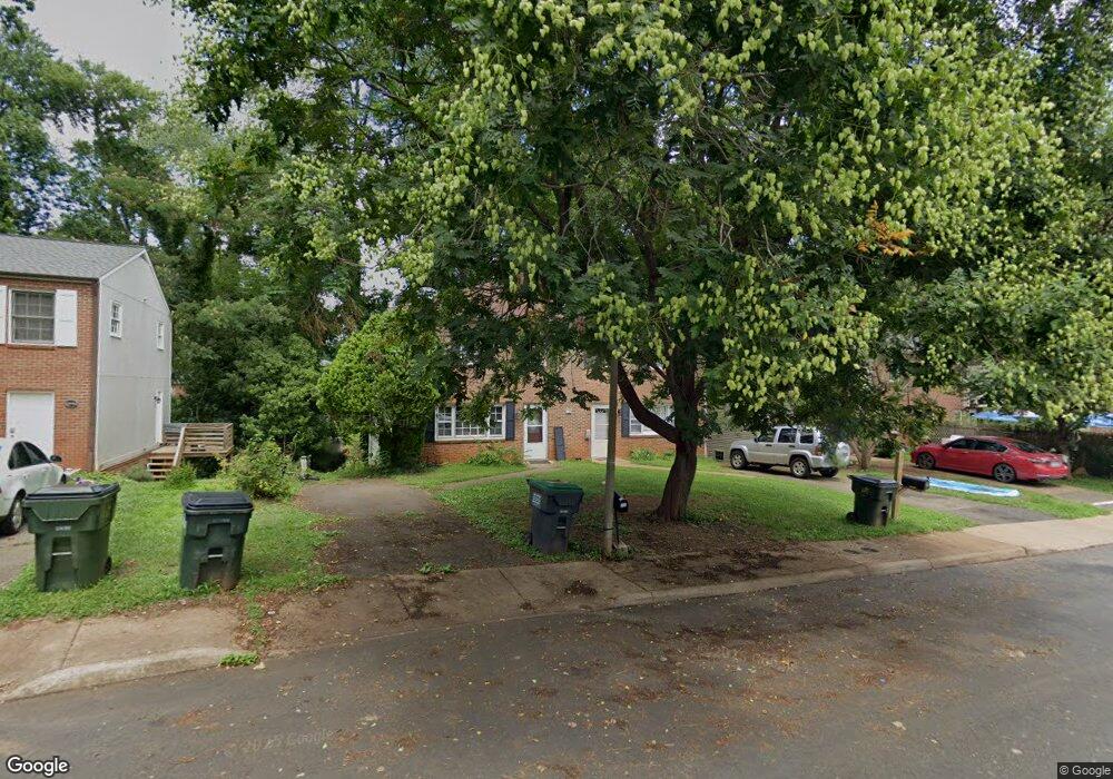 121 Middlesex Dr unit A, Charlottesville, VA 22901 - photo 1