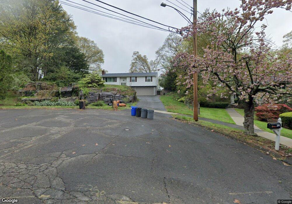 25 Fox Hill Place, Stratford, CT 06614 - photo 1